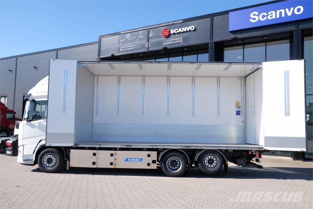 DAF Ny DAF XF530 6x2*4 Närko skåpbil - 3 års fordonsga Camiones caja cerrada