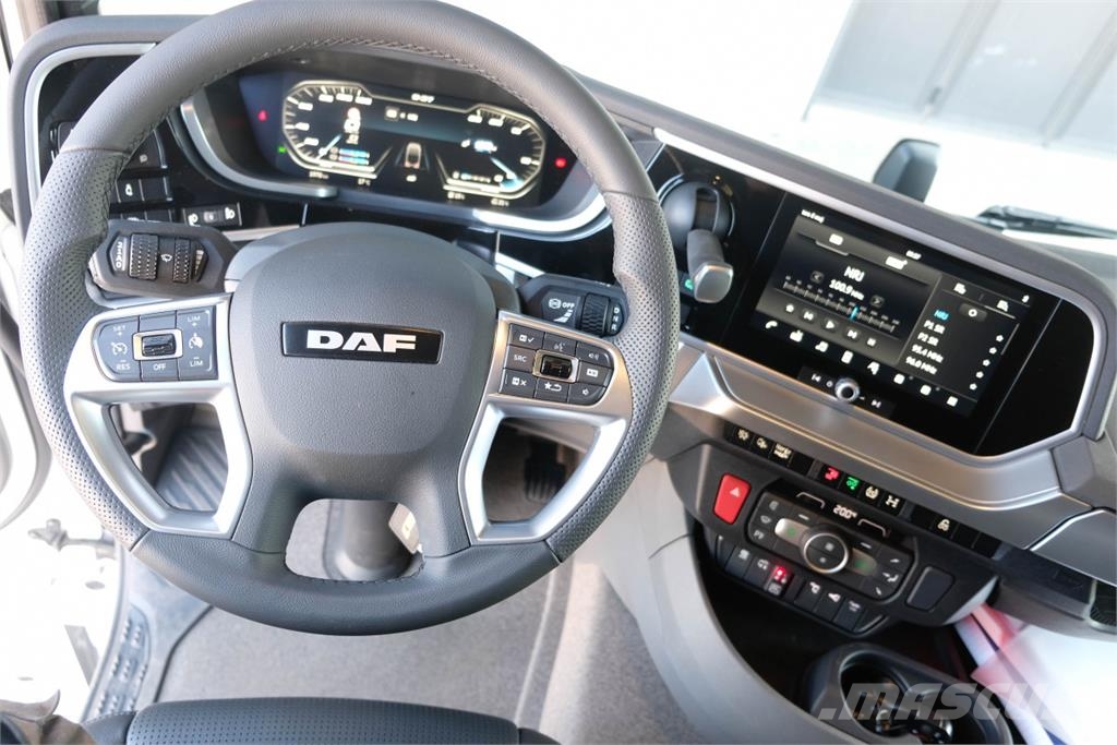 DAF Ny DAF XF530 6x2*4 Närko skåpbil - 3 års fordonsga Camiones caja cerrada