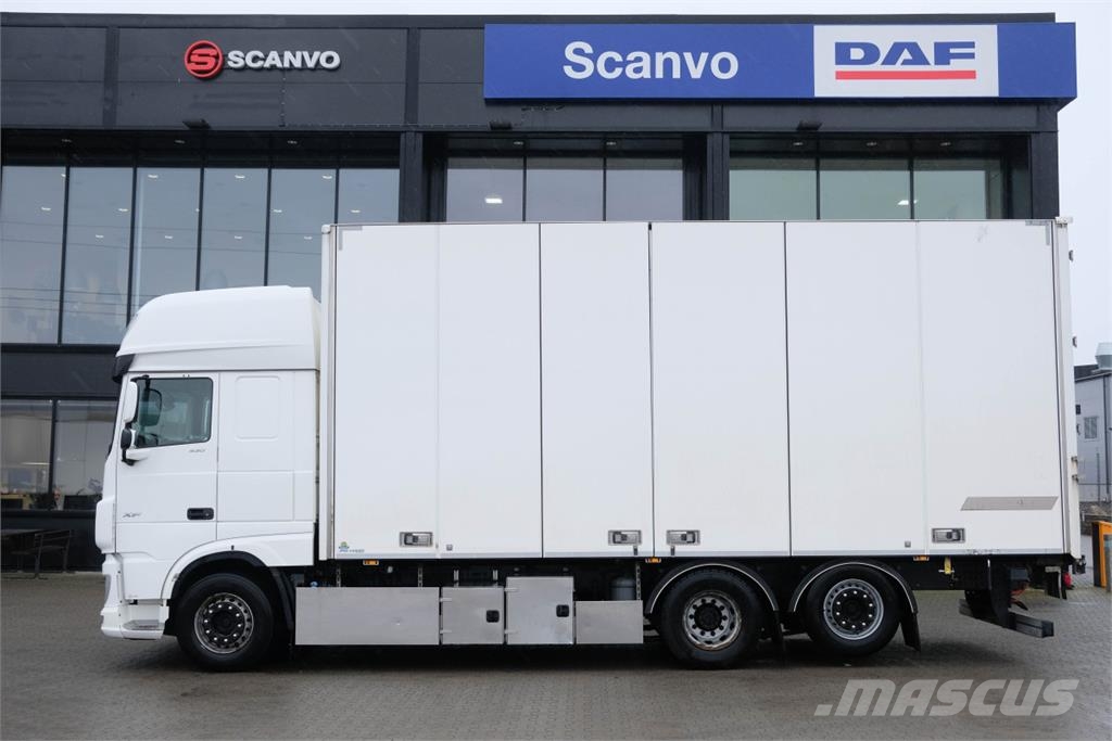 DAF XF530 6x2*4 byggd med JPGS skåp Грузовики-Фургоны