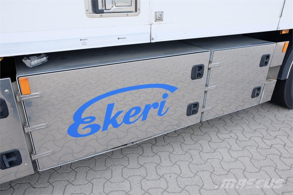 Scania R500 Super 6x2*4 Ekeri 2022 - välutrustad skåpbil  Camiones con caja de remolque