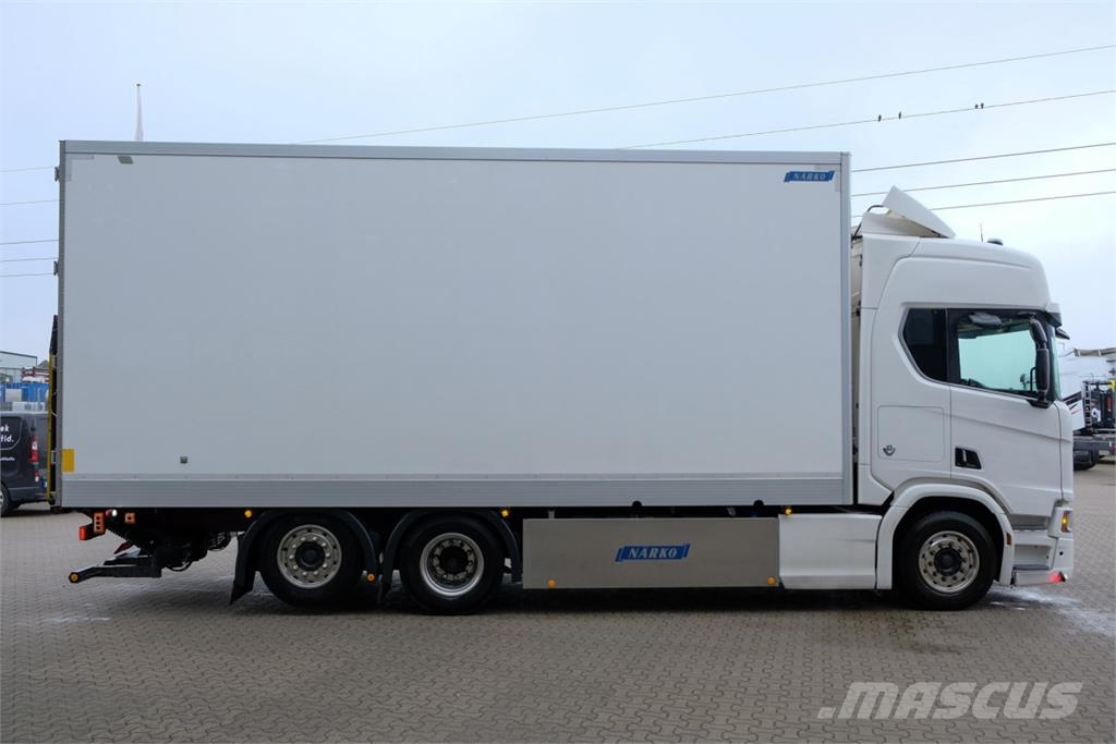 Scania R590 V8 6x2*4 Närko skåpbil - Zepro 2t lift Sanduk kamioni