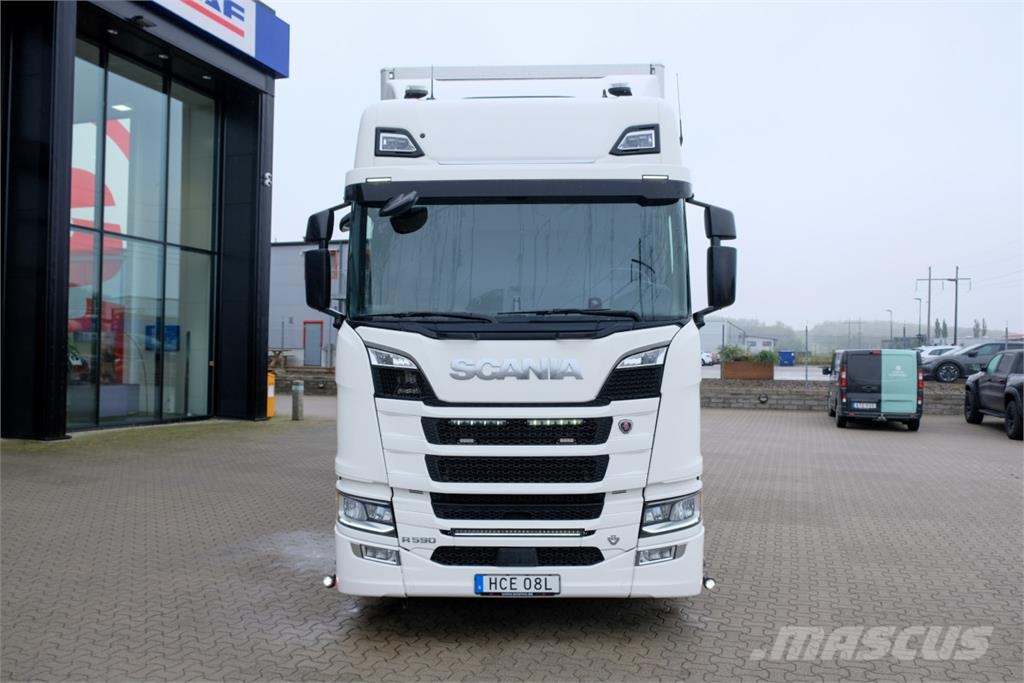 Scania R590 V8 6x2*4 Närko skåpbil - Zepro 2t lift Sanduk kamioni