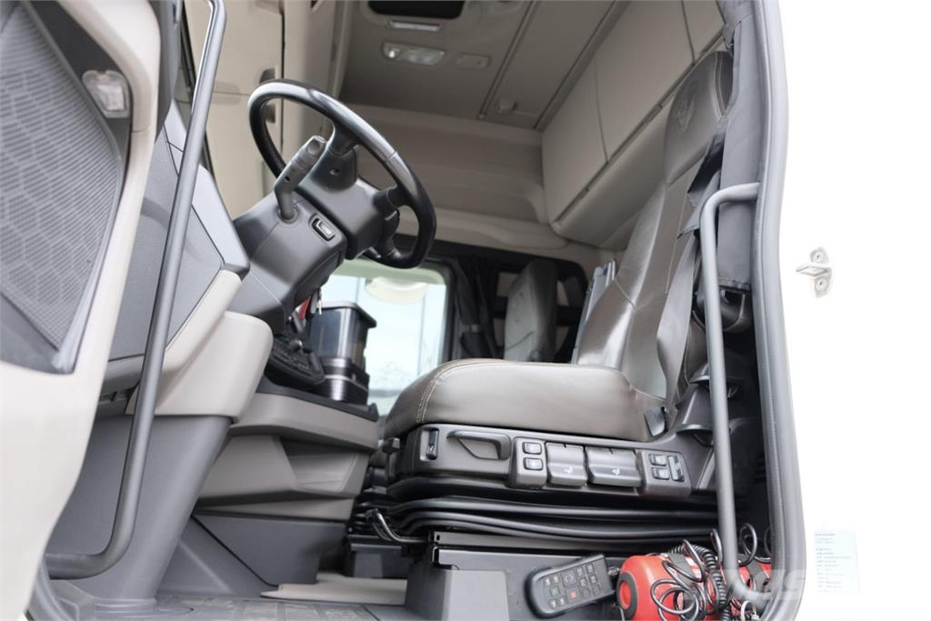 Scania Super S500 6x2 dragbil Årsmodell 2023 Cabezas tractoras