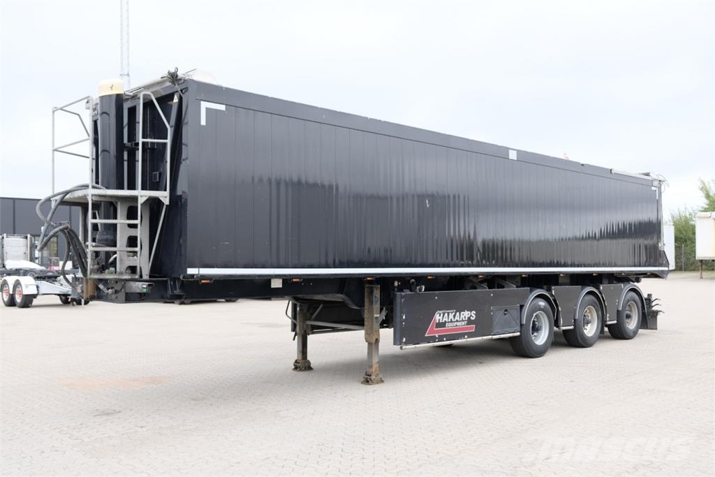 Trailer CMT 3-axlad 60 kubiks volymtrailer med tip Kiperi prikolice