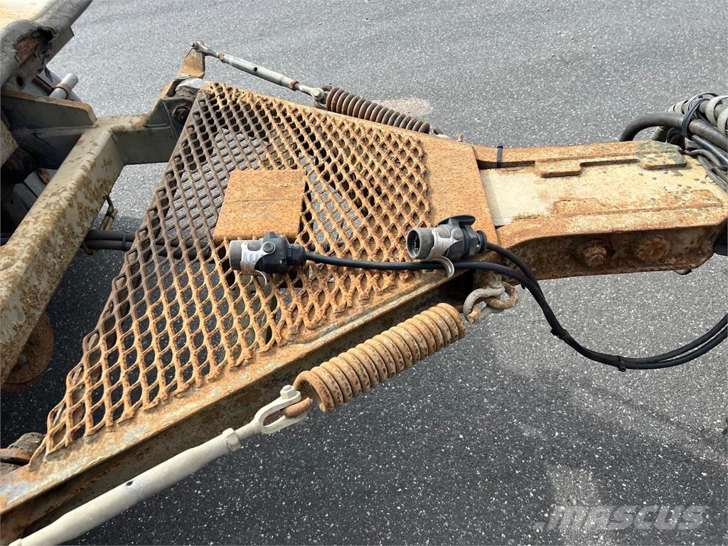 CMT PT 6,5 - 7,0 mtr containere Otros remolques