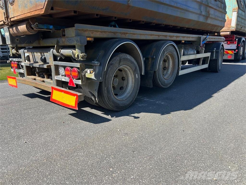CMT PT 6,5 - 7,0 mtr containere Ostale prikolice