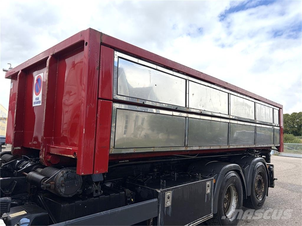 DC-Container 5,95 mtr 2-delt pendel - isoleret asf Фургони