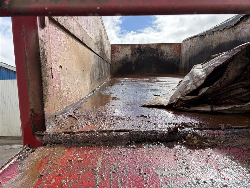 DC-Container 5,95 mtr 2-delt pendel - isoleret asf Фургони