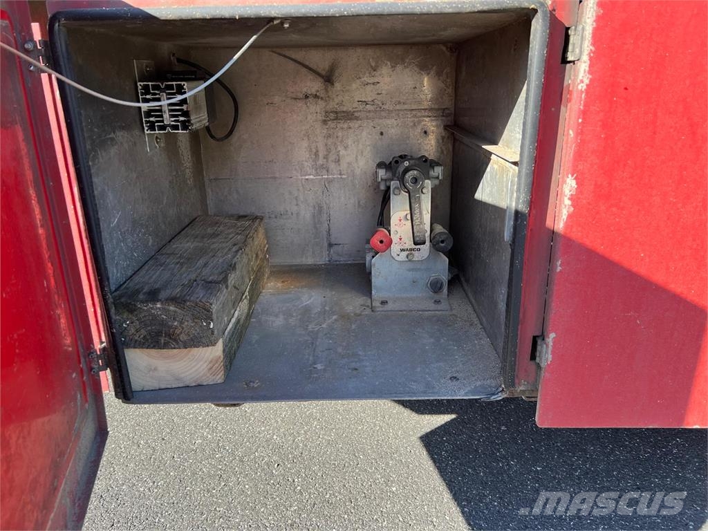 Fliegl SDS 400 13,6 mtr - 3 dæk 97m3 نصف مقطورات لنقل الحيوانات