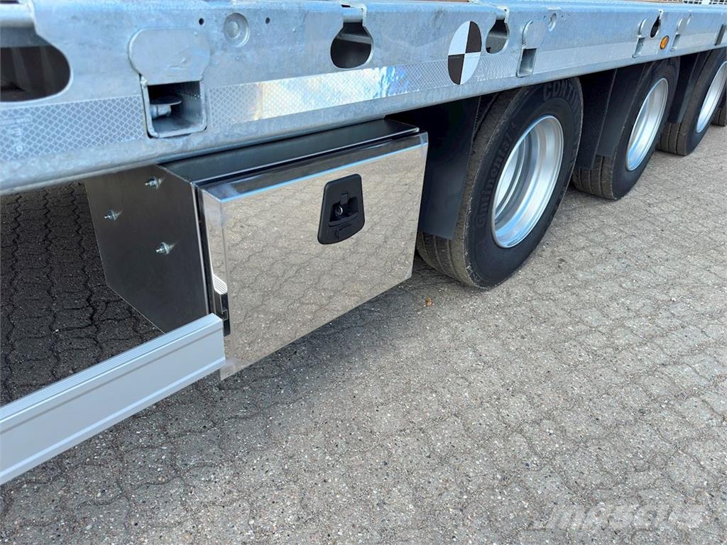 Hangler 4-aks 2-delt heldækkende rampe Low loader-semi-trailers