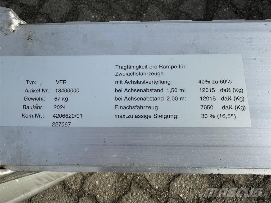 Hangler 6,90m + løse ramper لوادر منخفضة