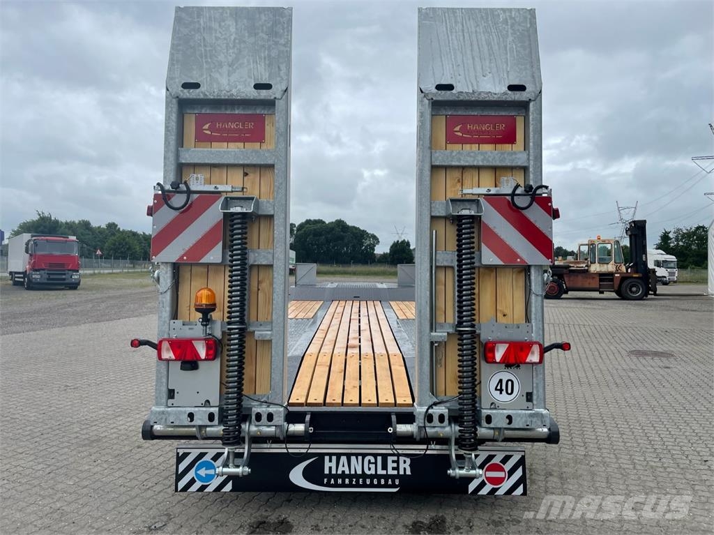 Hangler DTL-H 300 30-24 ton maskin hænger til traktor Góndola de cama rebajada