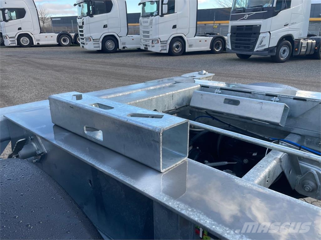 Hangler SDS 430 container chassis - multi låse - ADR نصف مقطورات حاويات