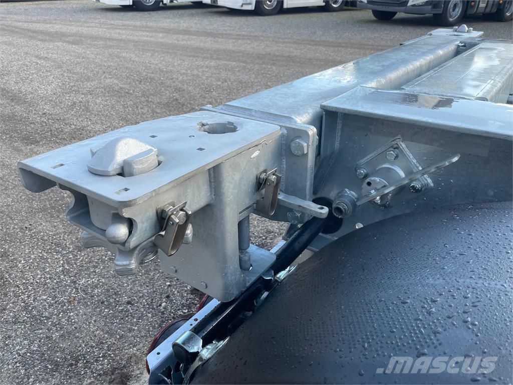 Hangler SDS 430 container chassis - multi låse - ADR نصف مقطورات حاويات