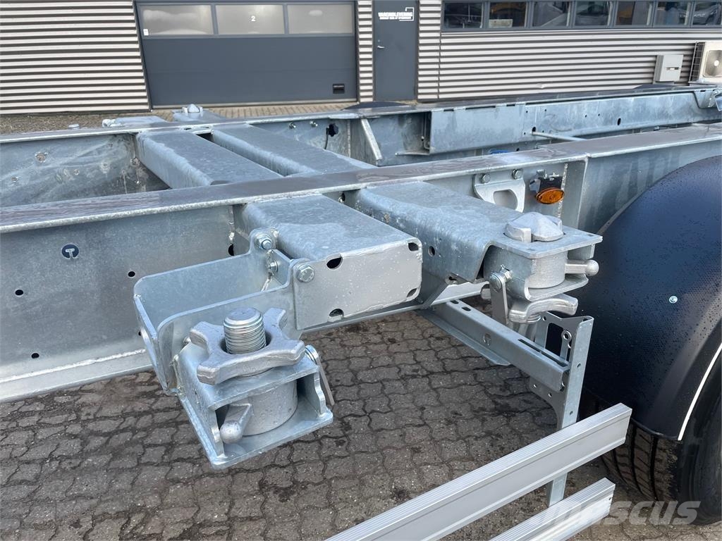 Hangler SDS 430 container chassis - multi låse - ADR نصف مقطورات حاويات