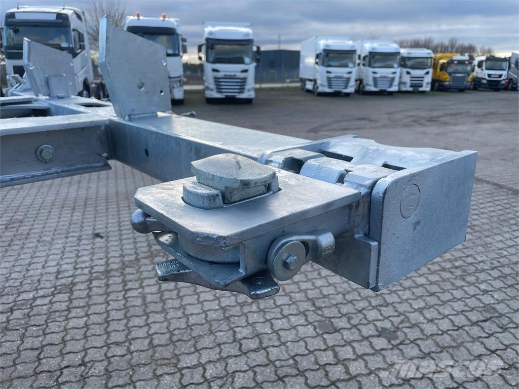 Hangler SDS 430 container chassis - multi låse - ADR نصف مقطورات حاويات