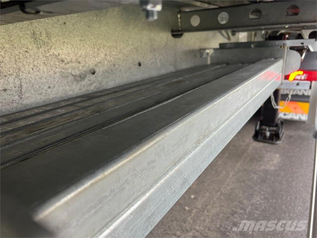 Hangler SDS-H 450 SCANDIC - hævetag - hæve aksel - truck b Tentinės puspriekabės
