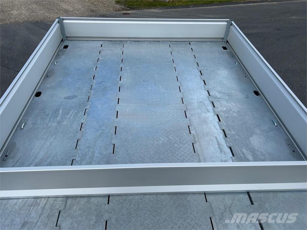 Hangler SDS-H 510-T 3-aks maskintrailer Diepladers