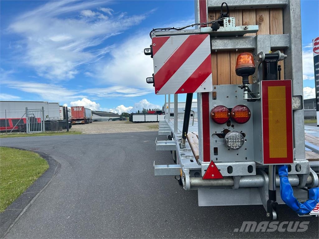 Hangler SDS-H 510-T 3-aks maskintrailer Diepladers