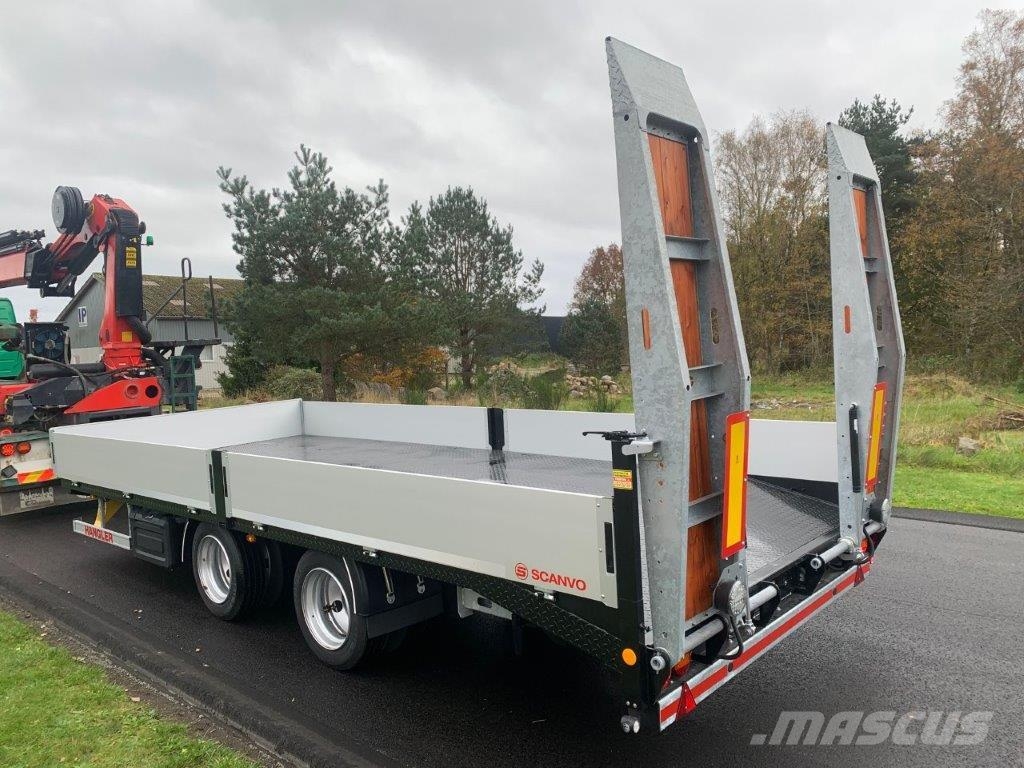 Hangler TPS-H 140 2 akslet kærre med ramper Nízko rámové nákladné automobily