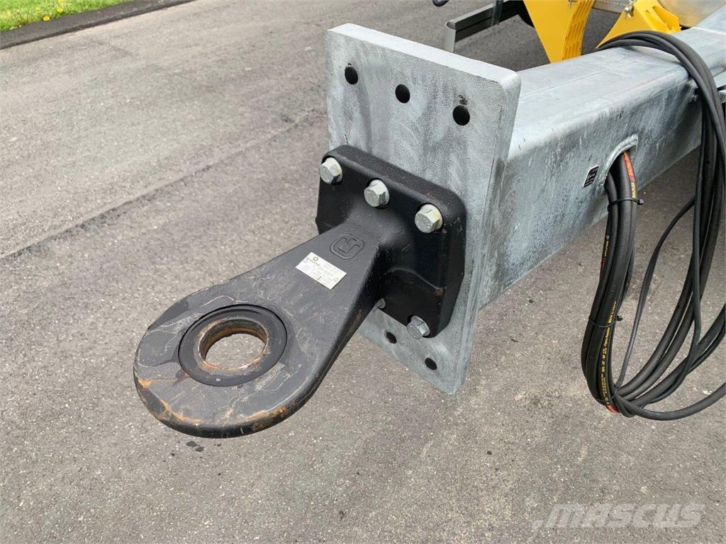 Hangler TPS-H 280 Jumbo-Z 3 akslet لوادر منخفضة