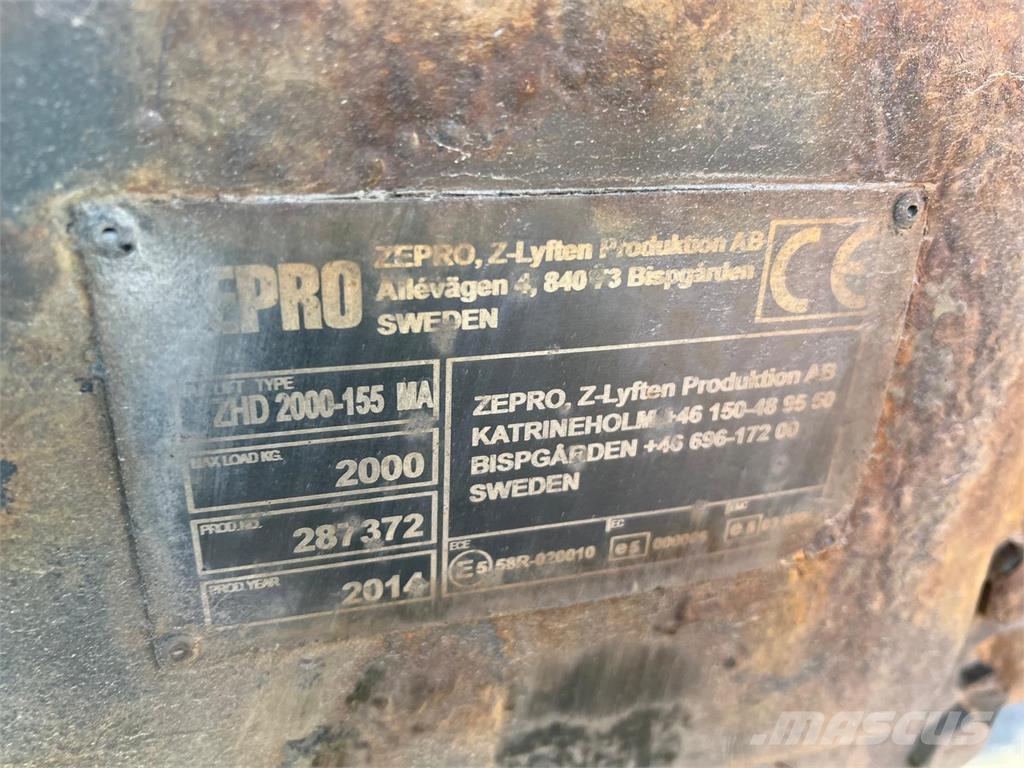 HFR 18 ton SKAB kasse + lift Remolques con temperatura controlada