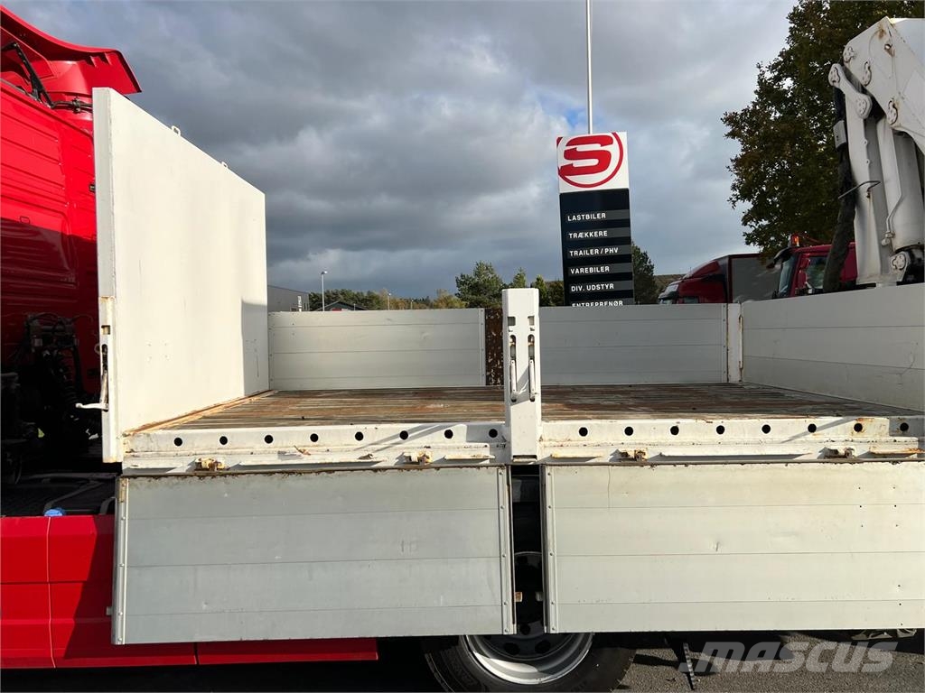 HRD 10,2 mtr Multi city HMF 1823K3 kran - lift Muut puoliperävaunut