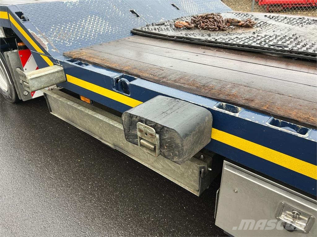 HRD 7 akslet - 84 ton blokvogn med ramper Plataformas bajas