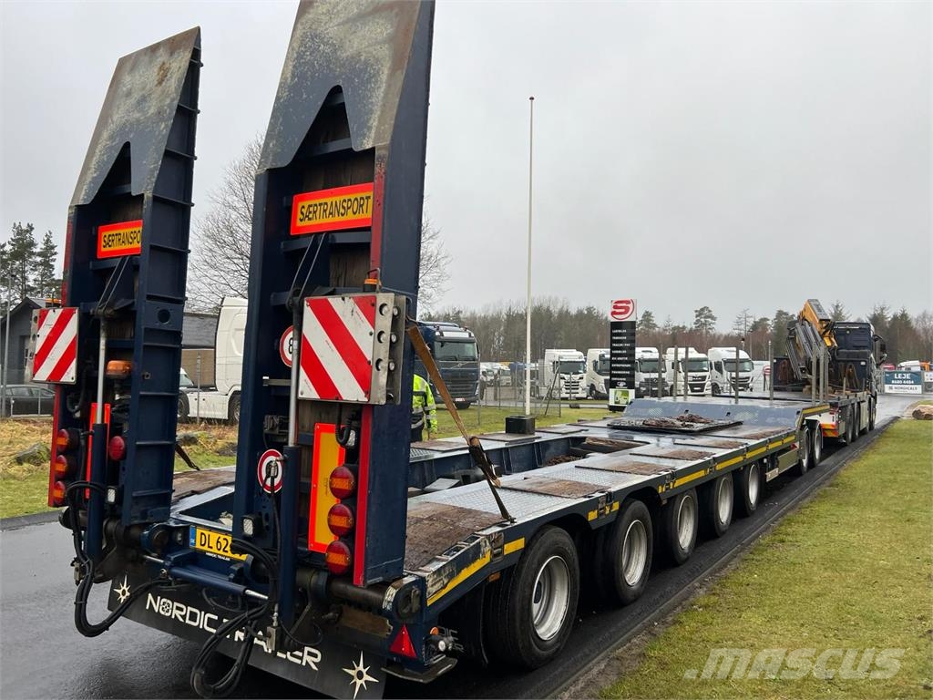 HRD 7 akslet - 84 ton blokvogn med ramper Plataformas bajas