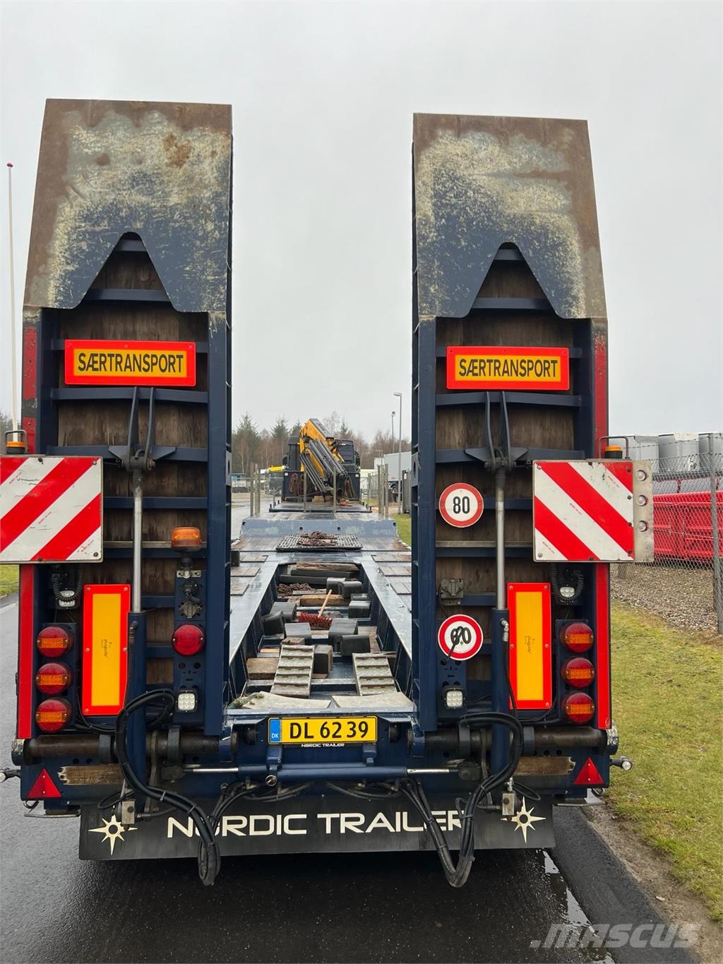 HRD 7 akslet - 84 ton blokvogn med ramper Plataformas bajas