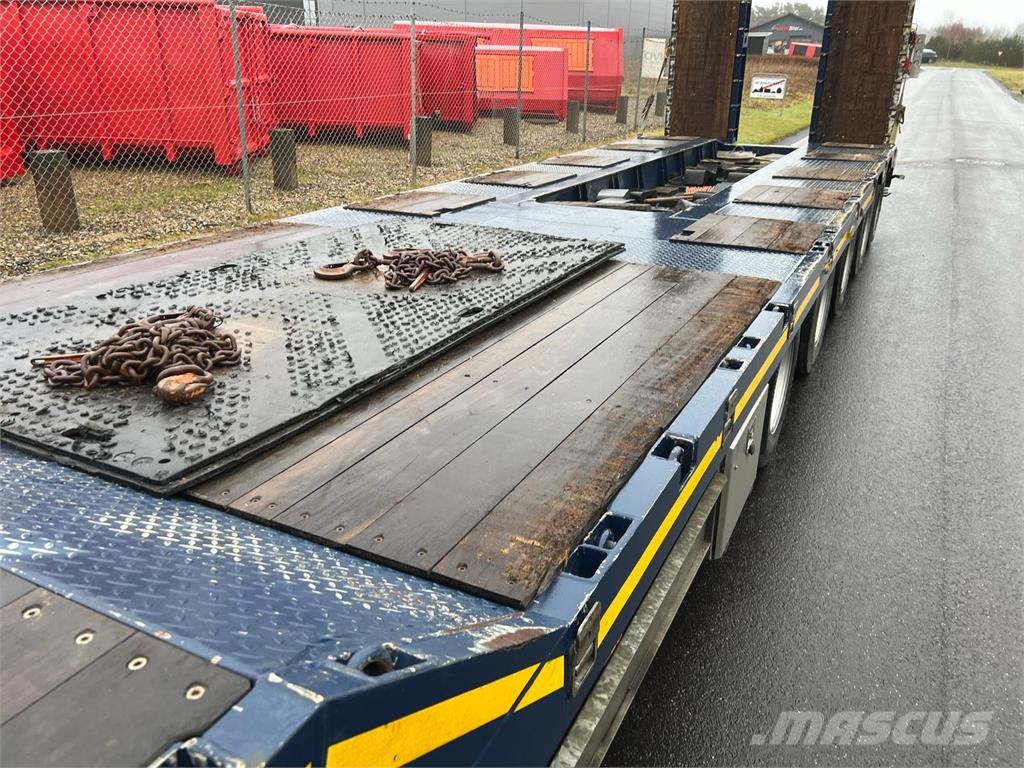 HRD 7 akslet - 84 ton blokvogn med ramper Plataformas bajas