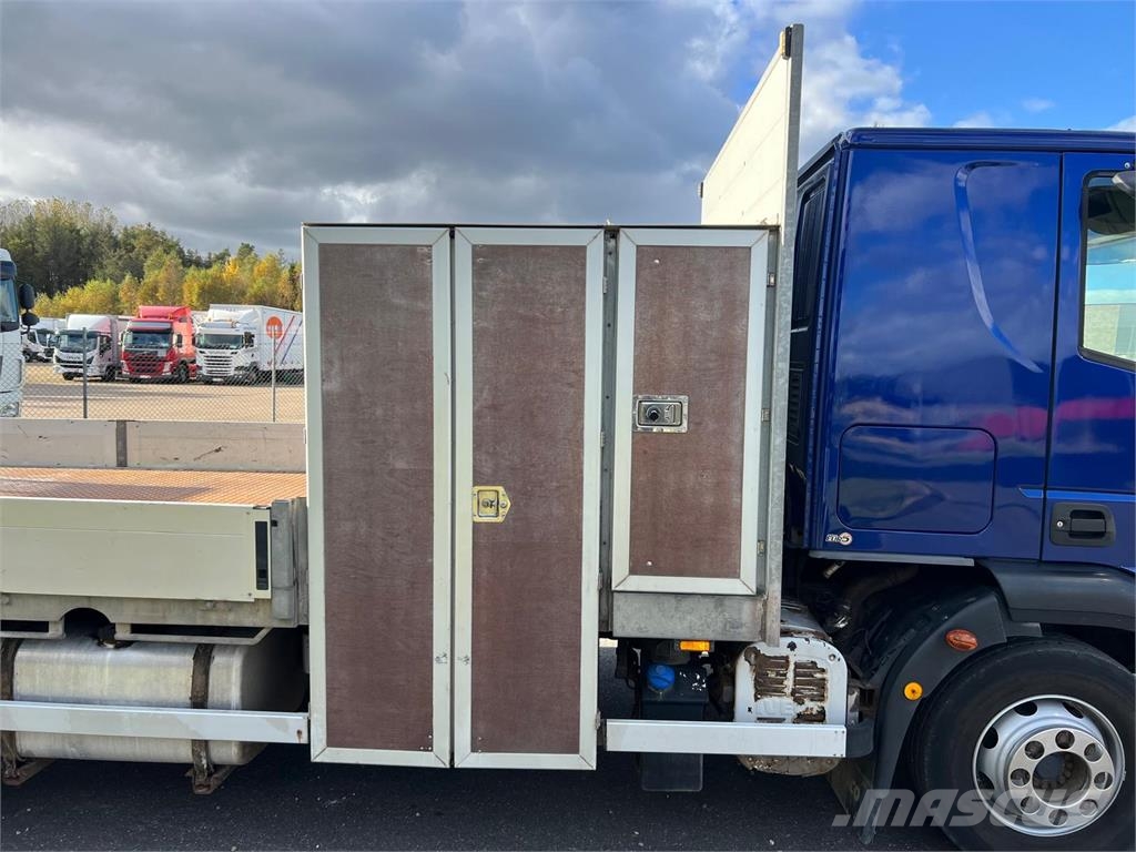 Iveco Euro Cargo 120 E22 Camiones portavehículos