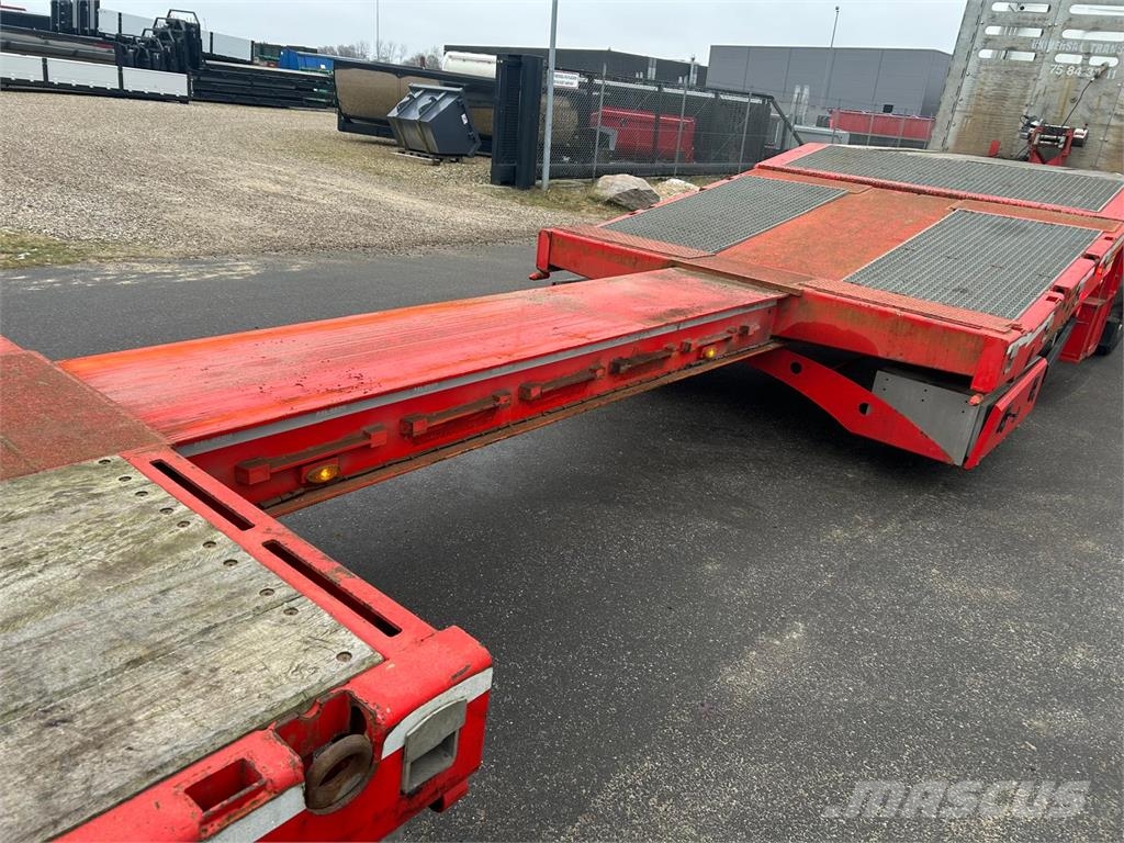 Kel-Berg 11,1 mtr. nedbygget + 3 mtr Overige opleggers