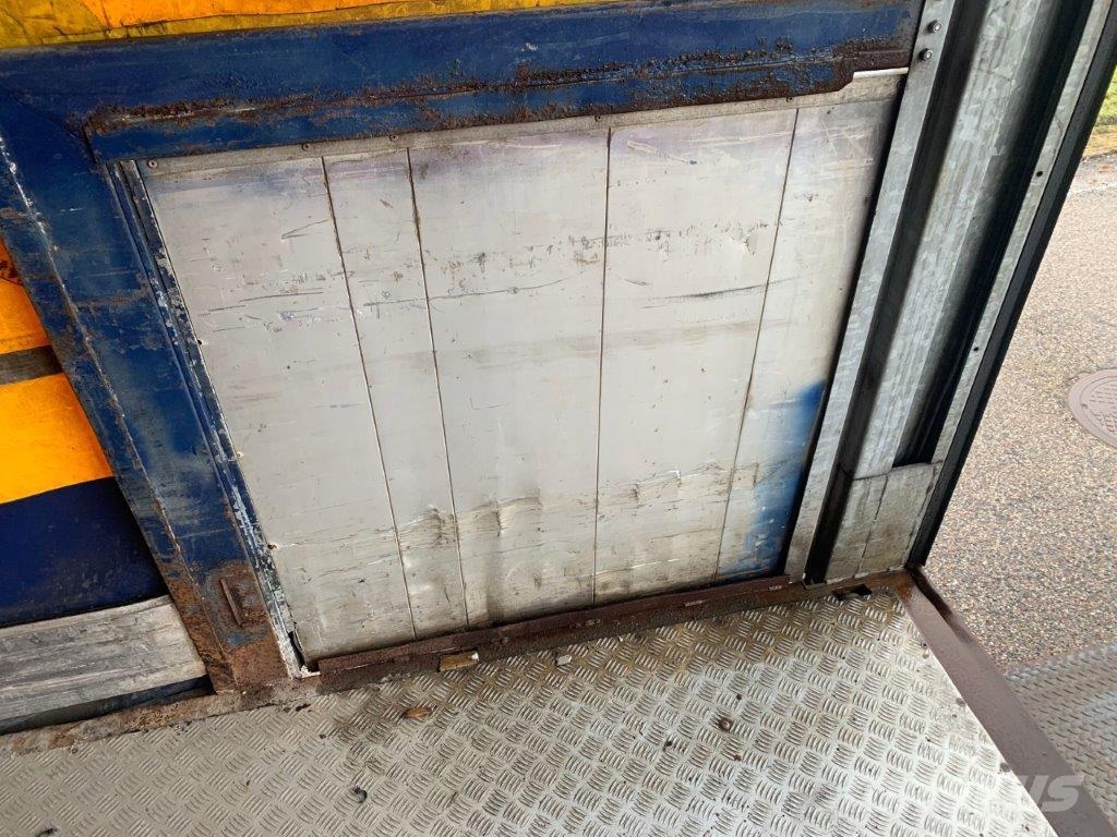 Kel-Berg 11 mtr - 27 pallers City Gardin - lift Semirremolques de transportes especiales