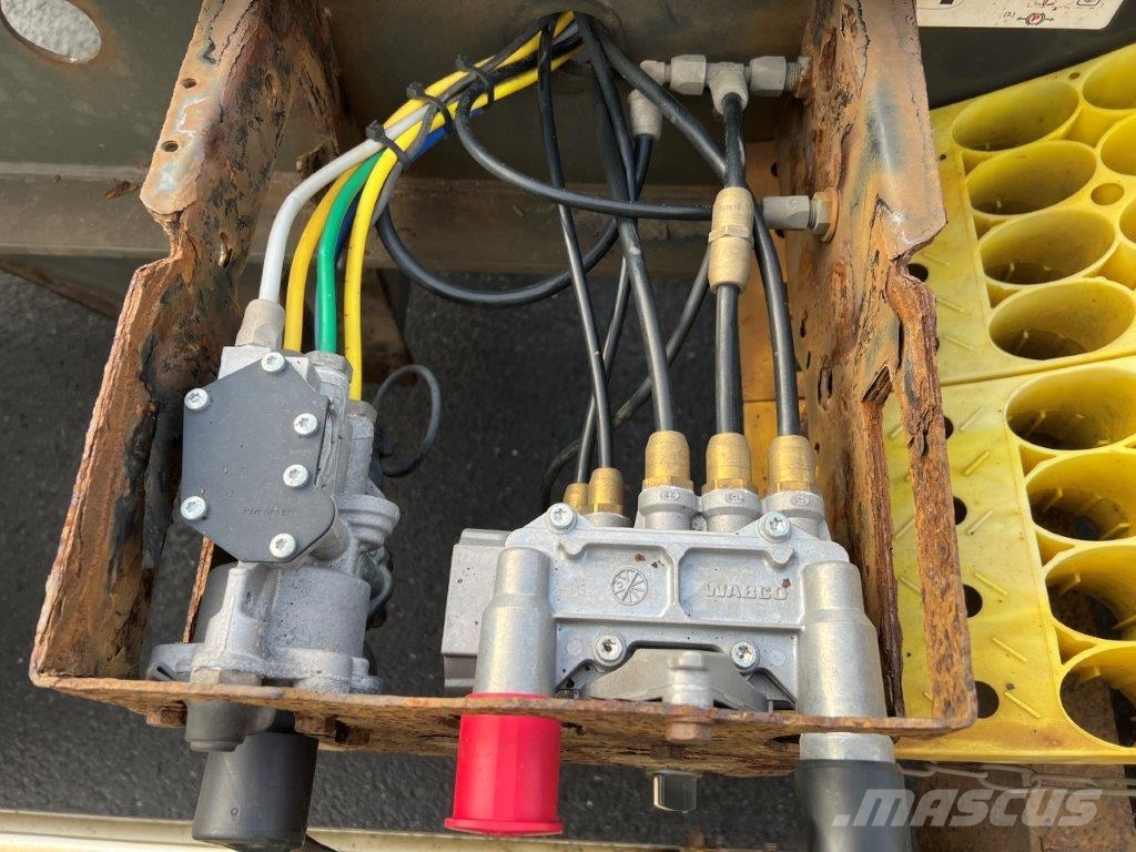 Krone ZZW 18 EL containerlåse - zepro lift Containerframe trailers
