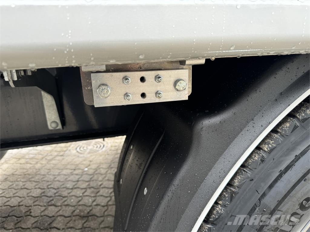 Legras 91,8 m3 - VBK Aut. presenning 自装卸半拖车