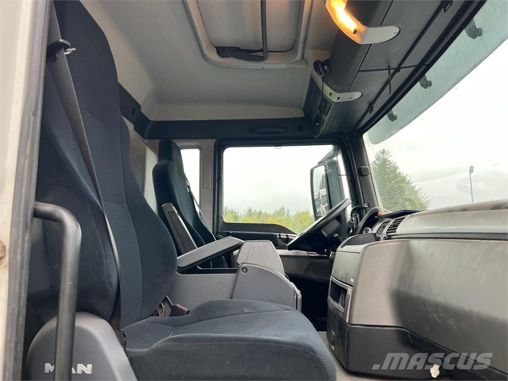 MAN TGS 26-440 BL 6X2-4 Savivarčiai su kabeliniu keltuvu