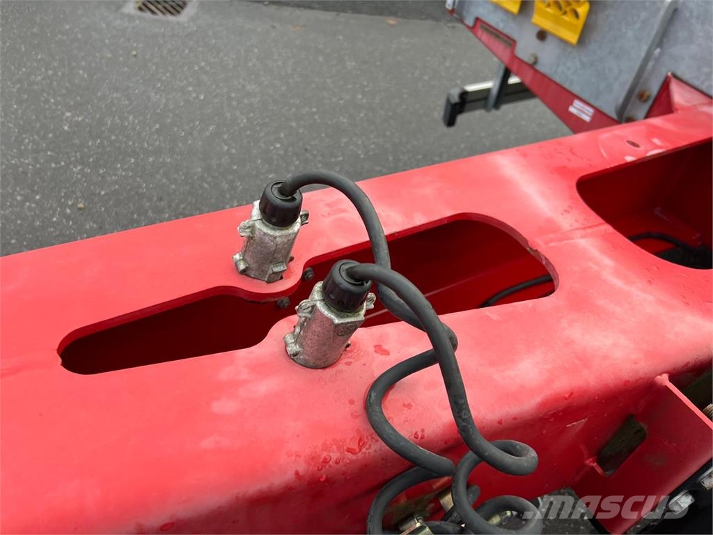 MAX Trailer MAX 300 - 7000 mm + ramper Biltransportsläp