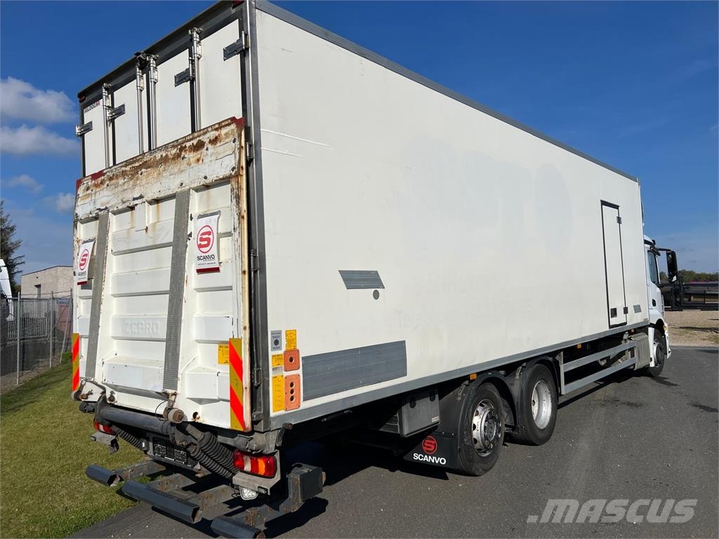 Mercedes-Benz Actros 2530 L 6x2*4 Temperature controlled trucks