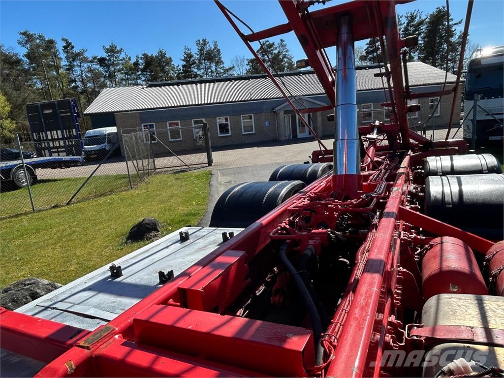 Mercedes-Benz Actros 2545 - HMF 1420K4 Lastväxlare med kabellift