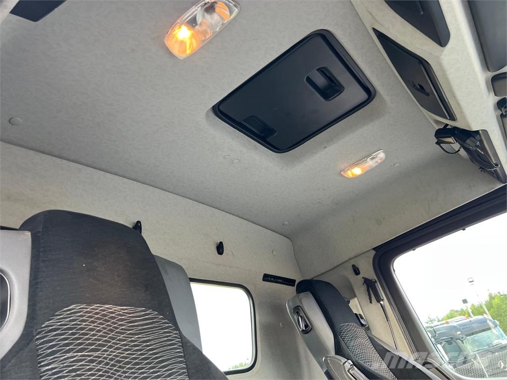 Mercedes-Benz Antos 2546 L Lastväxlare med kabellift