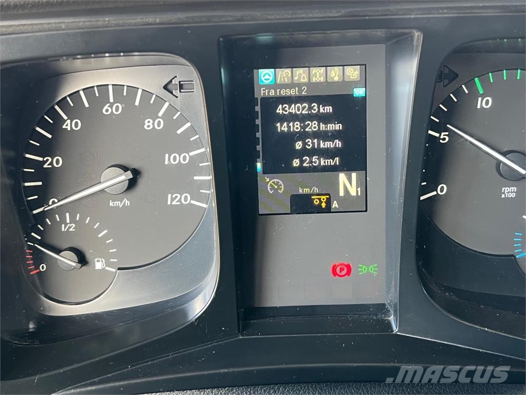 Mercedes-Benz Arocs 3246 LK 8X4 - HMF 3220RCS Kabelløft lastebiler