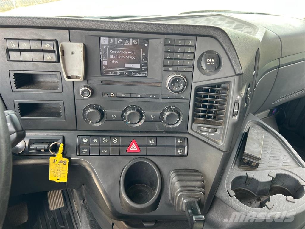 Mercedes-Benz Arocs 3248 (L8x4-4) - HMF 2820K6 Aftagelig kran Camiones con gancho