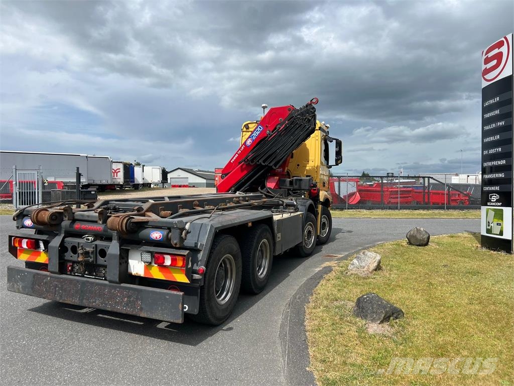 Mercedes-Benz Arocs 3248 (L8x4-4) - HMF 2820K6 Aftagelig kran Lanový nosič kontajnerov