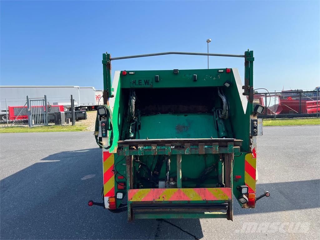 Mitsubishi Fuso CANTER 9C18 Camion dei rifiuti