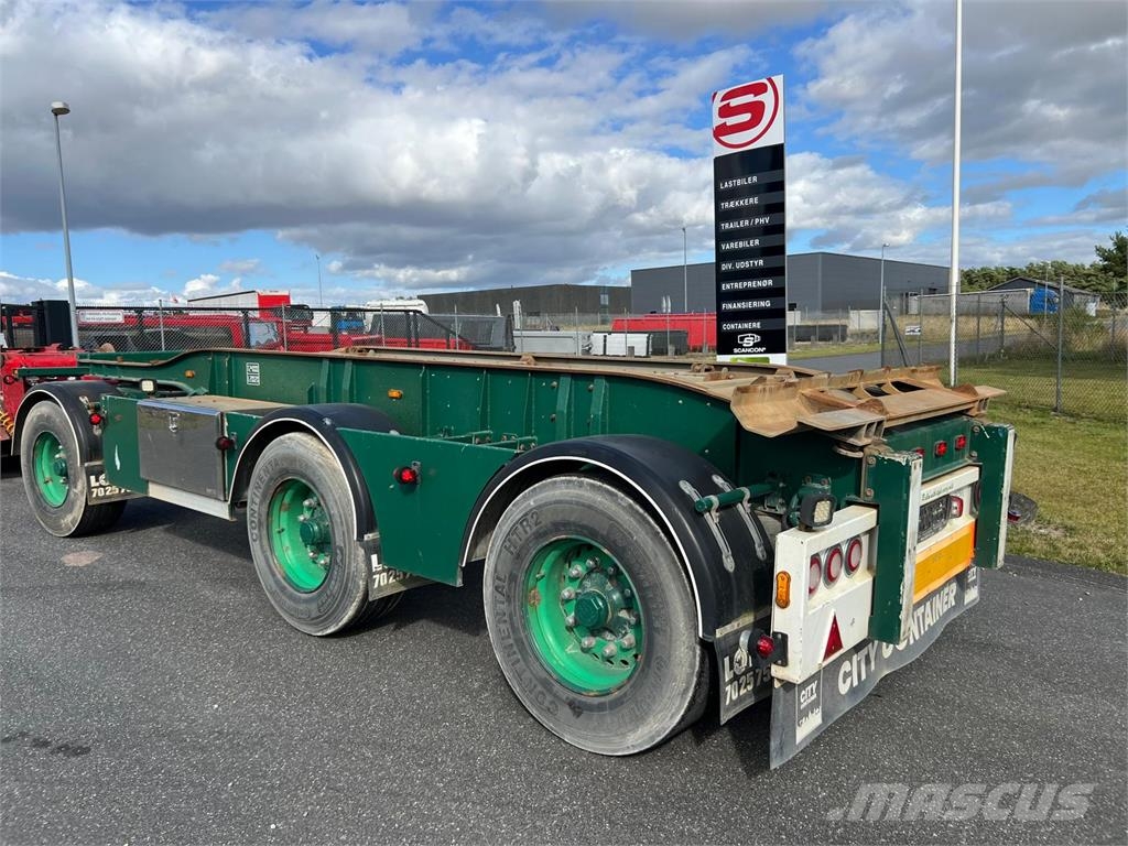 MTDK 6,0 - 7,0 mtr containere uden tip Otros remolques