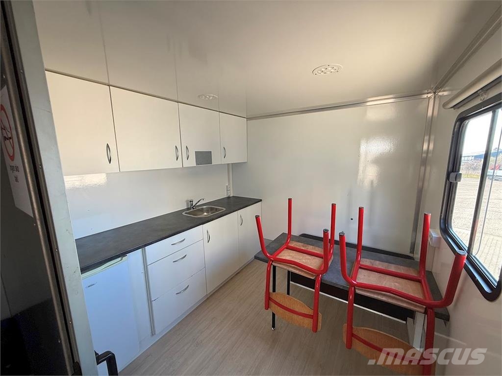 MTDK 7,7 mtr special trailer living + andet Autres semi remorques
