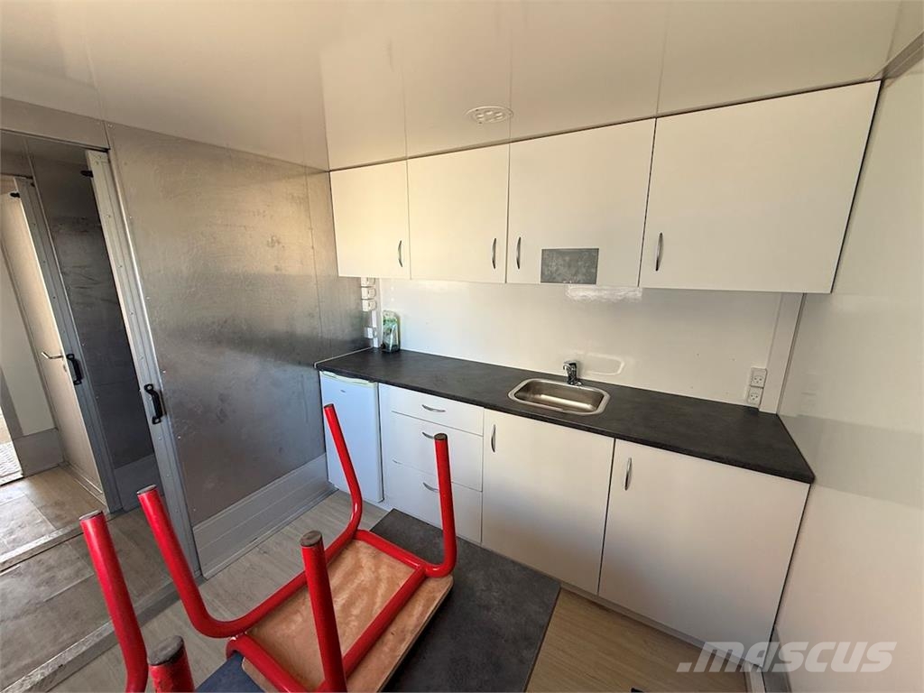 MTDK 7,7 mtr special trailer living + andet Autres semi remorques