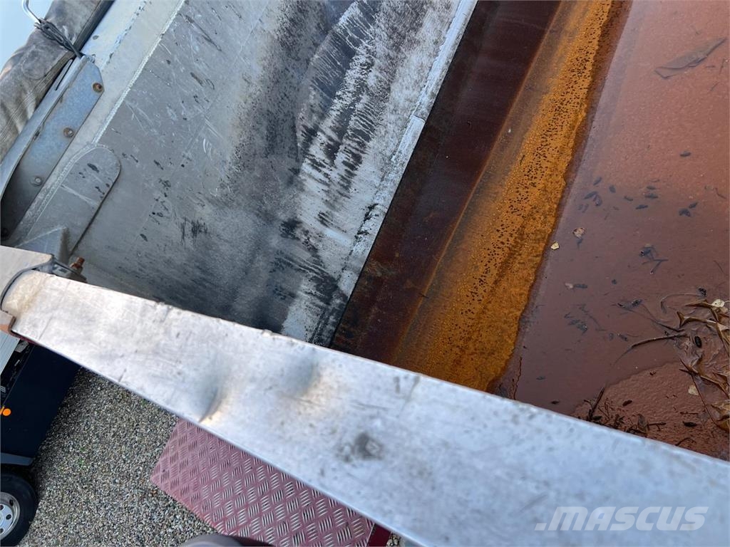 MTDK K323 5200mm isoleret tip kasse Самоскиди