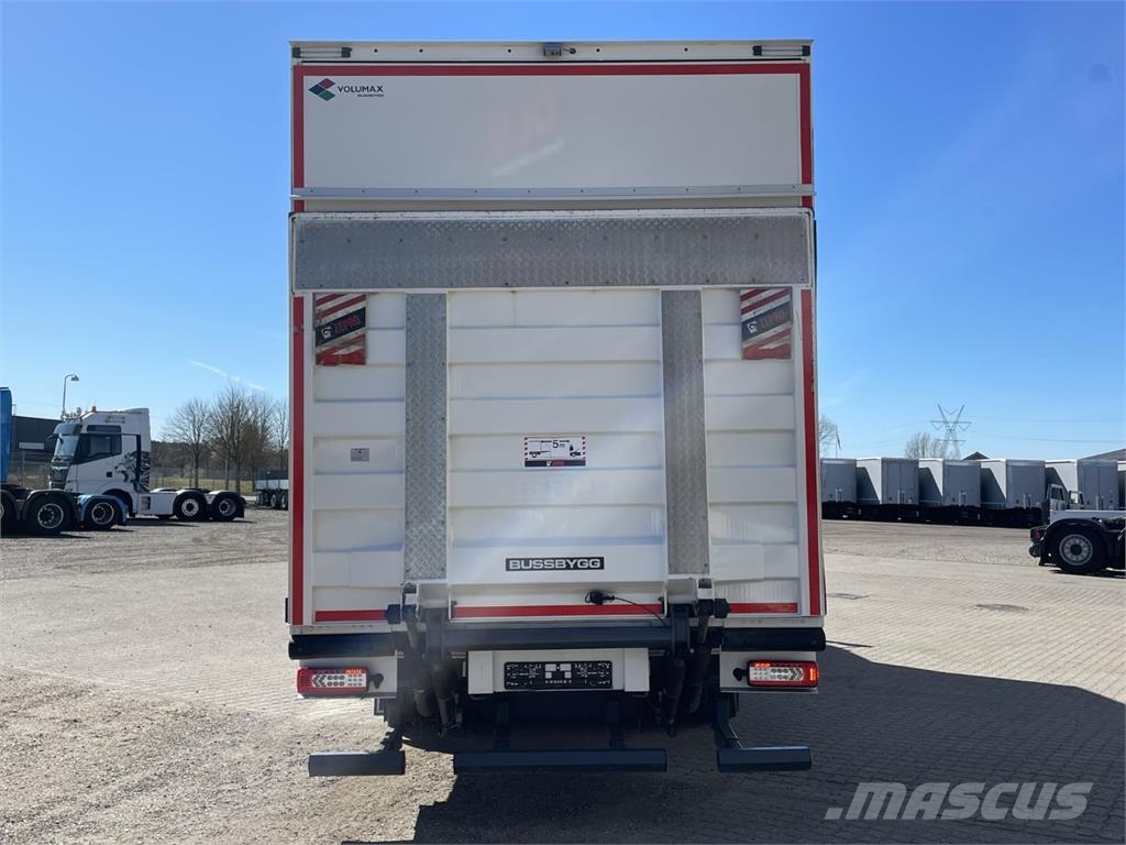 Renault D280 Premium Skapbiler